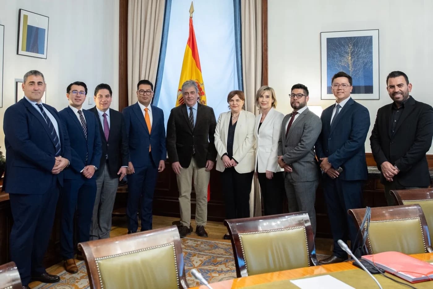 Néstor Camarillo con delegación española